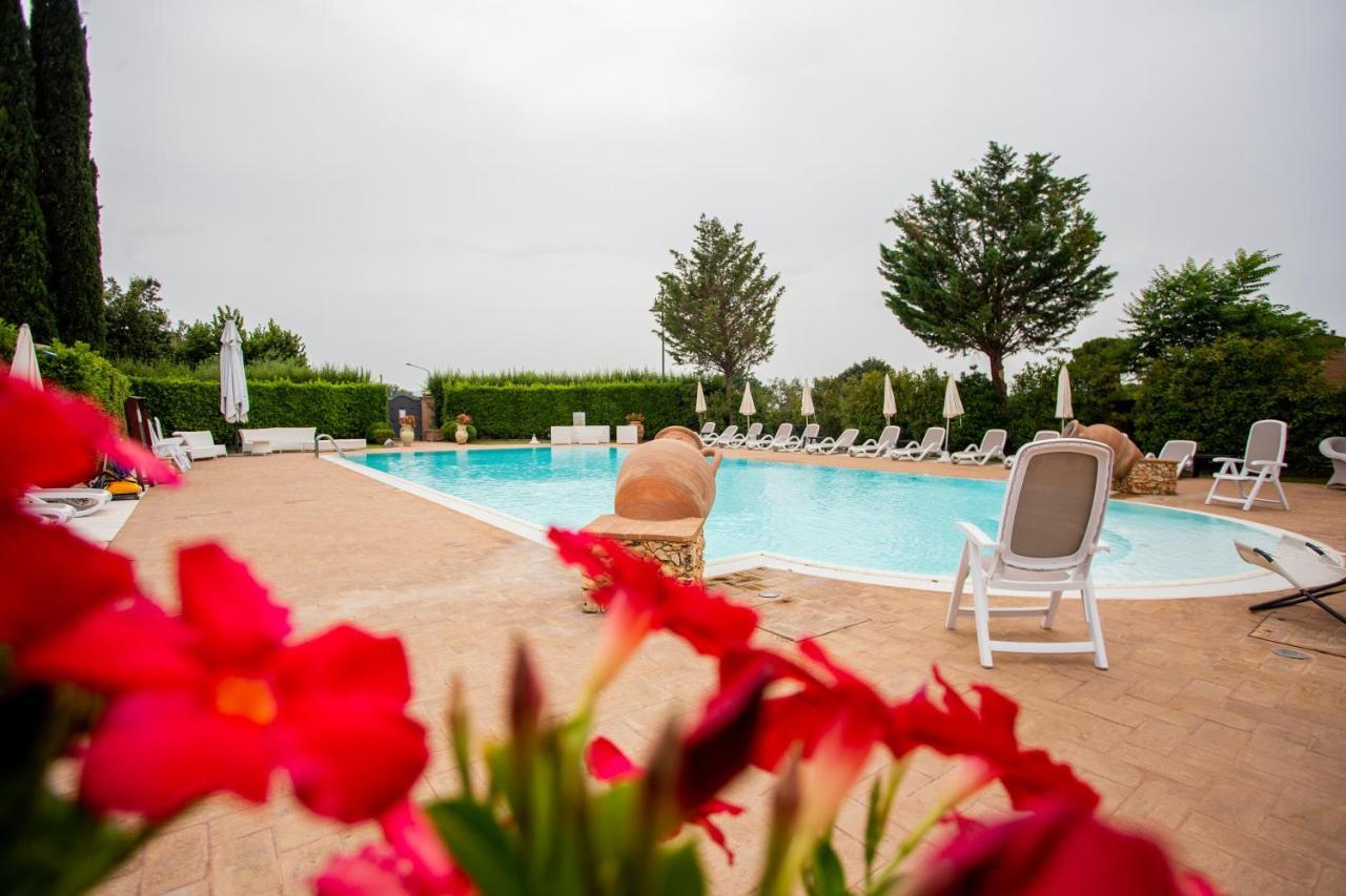 Hotel Villa Verde 리보토르토 외부 사진